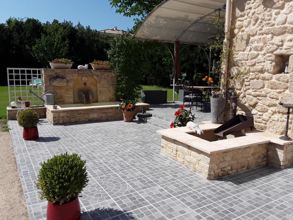 Le Mas Du Chat Bed & Breakfast Cavaillon Dış mekan fotoğraf