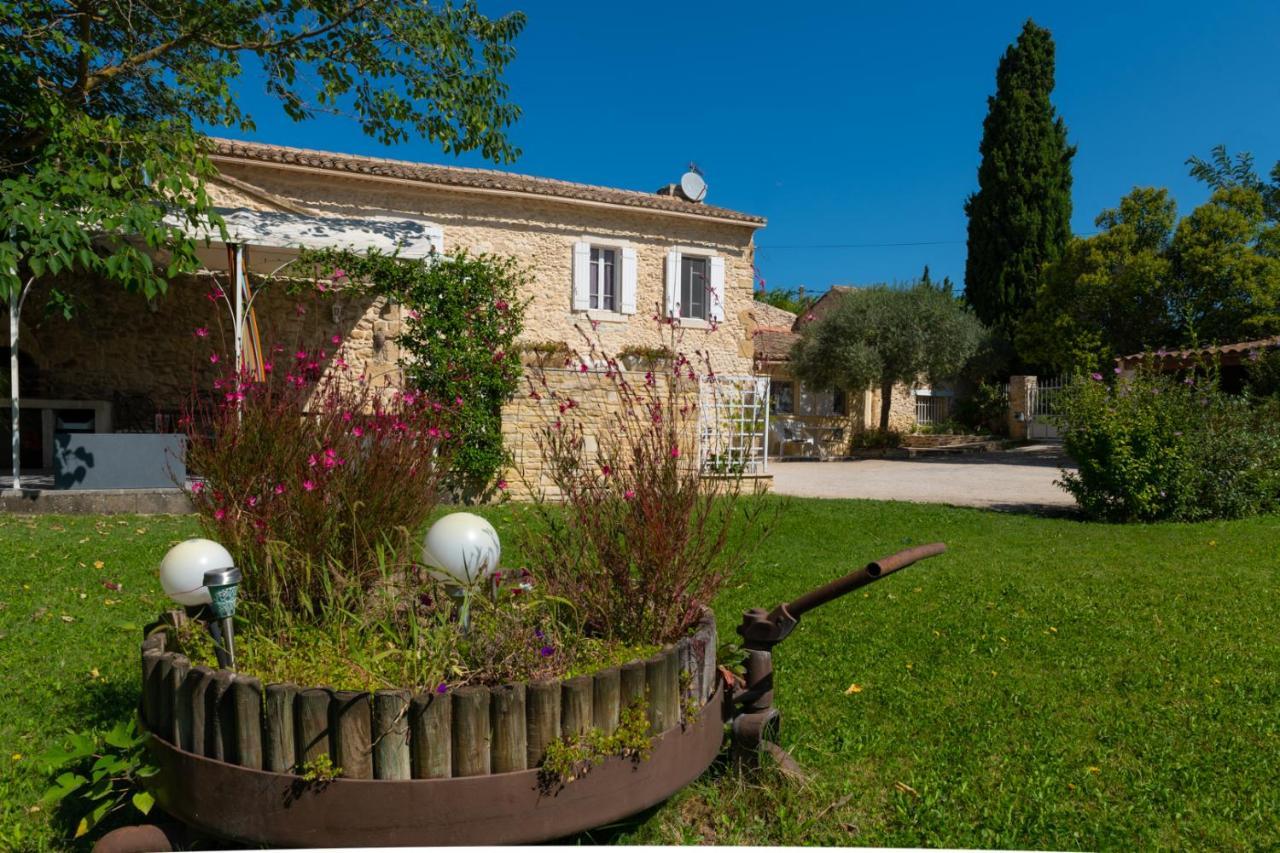 Le Mas Du Chat Bed & Breakfast Cavaillon Dış mekan fotoğraf